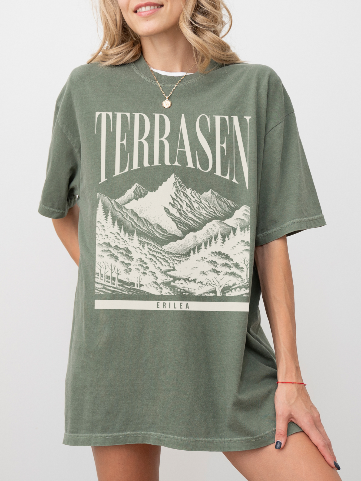Terrasen Shirt | Throne of Glass Merch