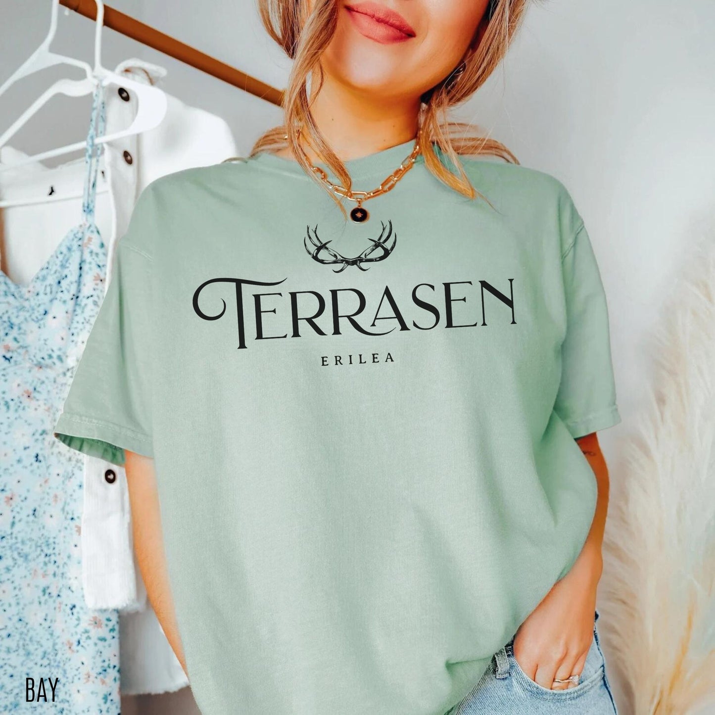 Terrasen Shirt | Throne of Glass Merch - TheLibraryCloset