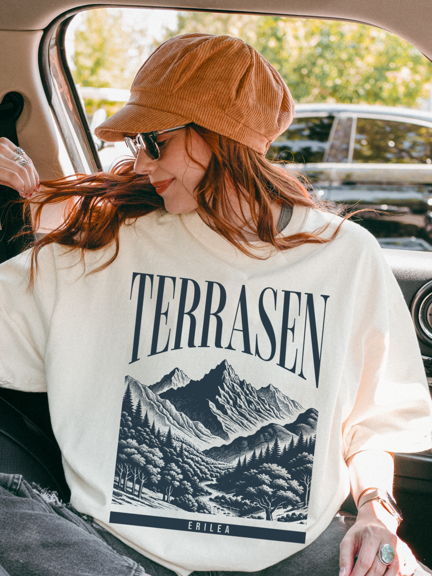 Terrasen Shirt | Throne of Glass Merch