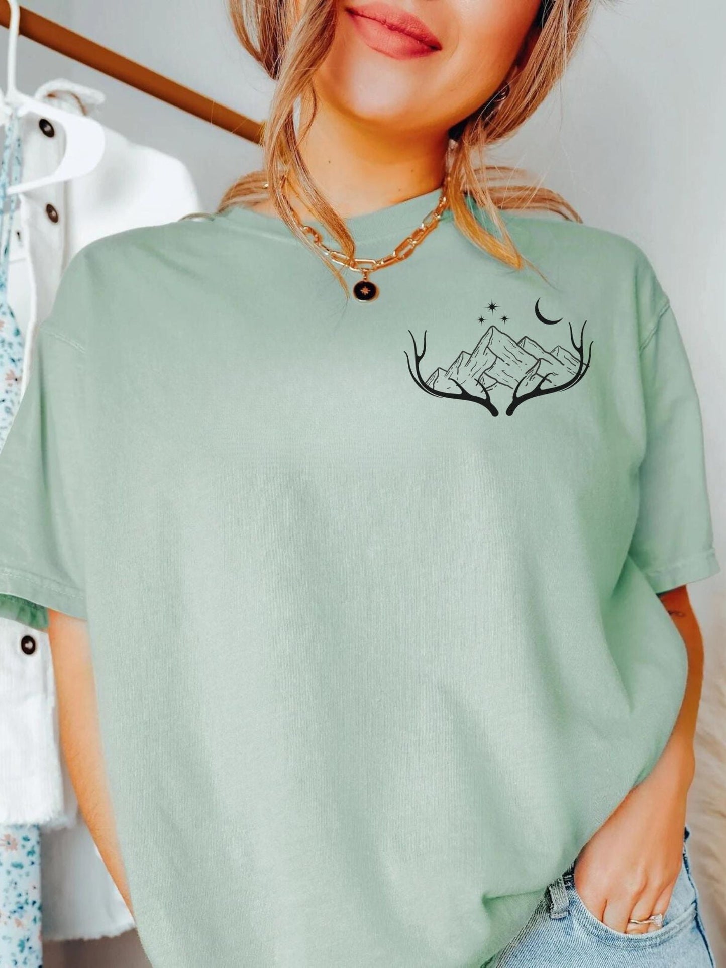 Sarah J Maas Series Shirt | ACOTAR Merch - TheLibraryCloset