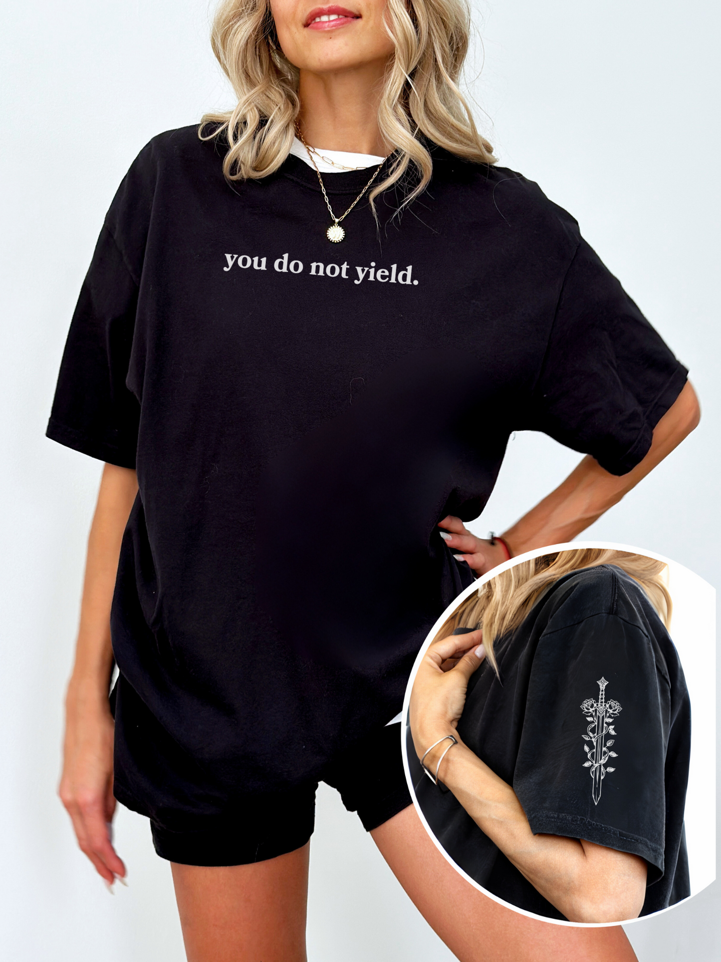 You do not yield Throne of Glass Sweatshirt | Throne of Glass Merch